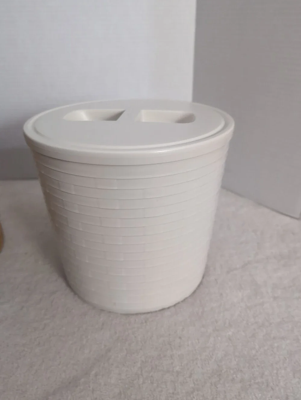 Vintage 2003 Longaberger Ice Bucket Basket With Lid, Liner & Insulated Protector